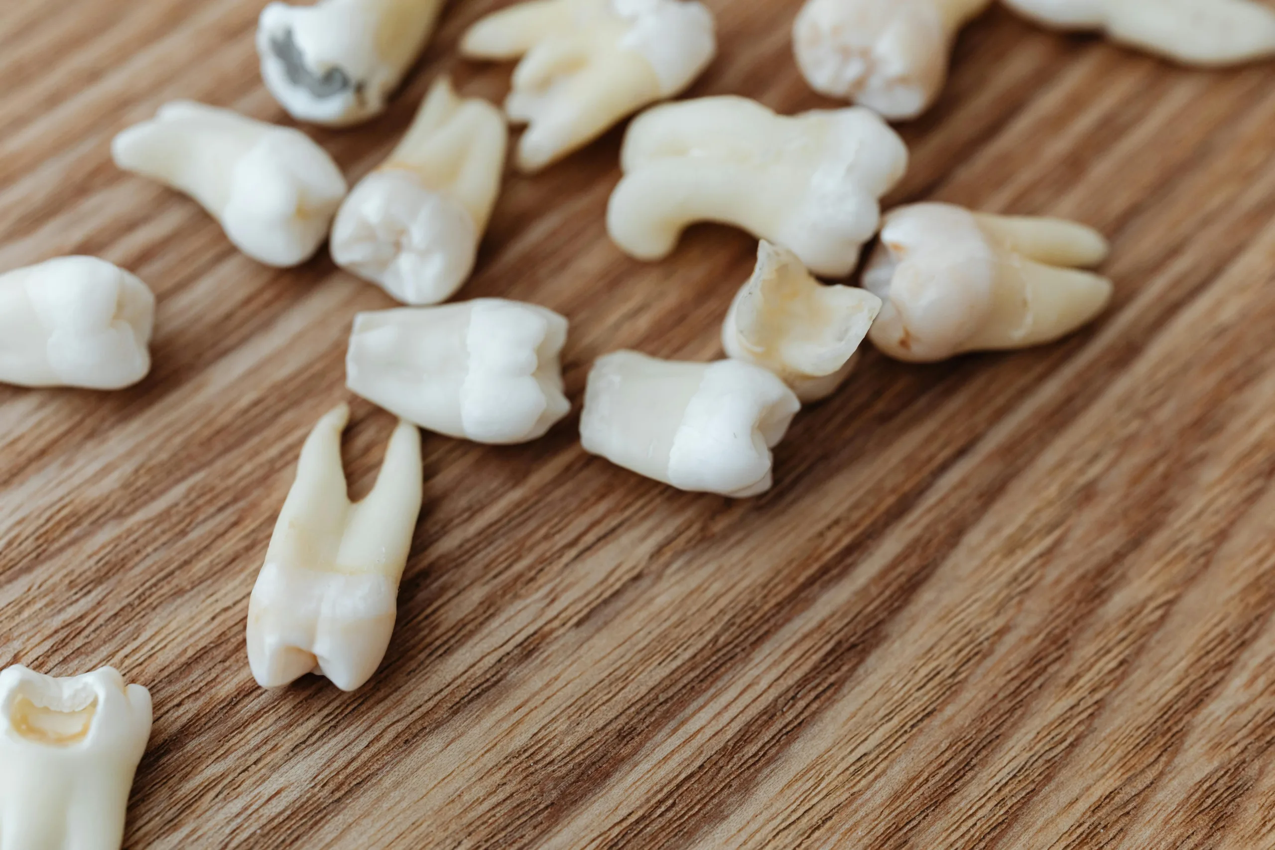 Удаление зубов ультразвуком - Стоматология в Минске Easydentist | Лечение, протезирование зубов | Полечить зубы, вставить зубы Стоматология Easydentist