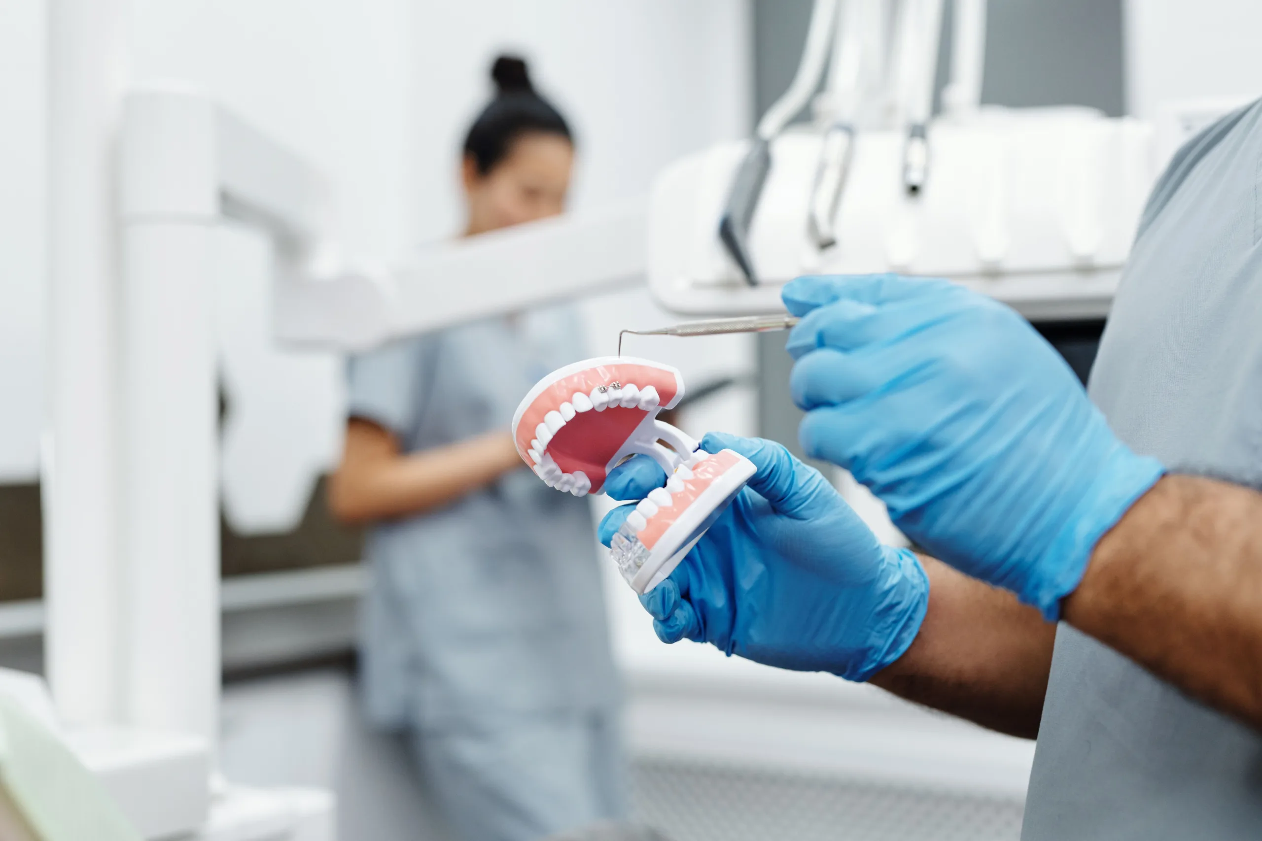 Главная - Стоматология в Минске Easydentist | Лечение, протезирование зубов | Полечить зубы, вставить зубы Стоматология Easydentist